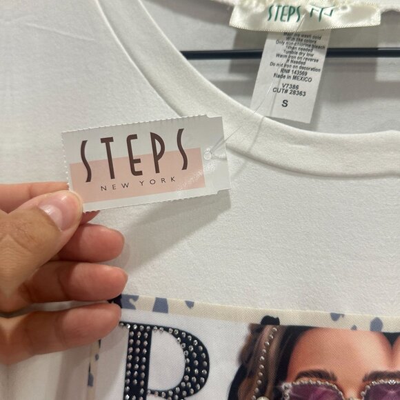 Boss Babe Rhinestone Graphic Tee Womens Size Small White Crewneck Short Sleeve - Picture 7 of 8